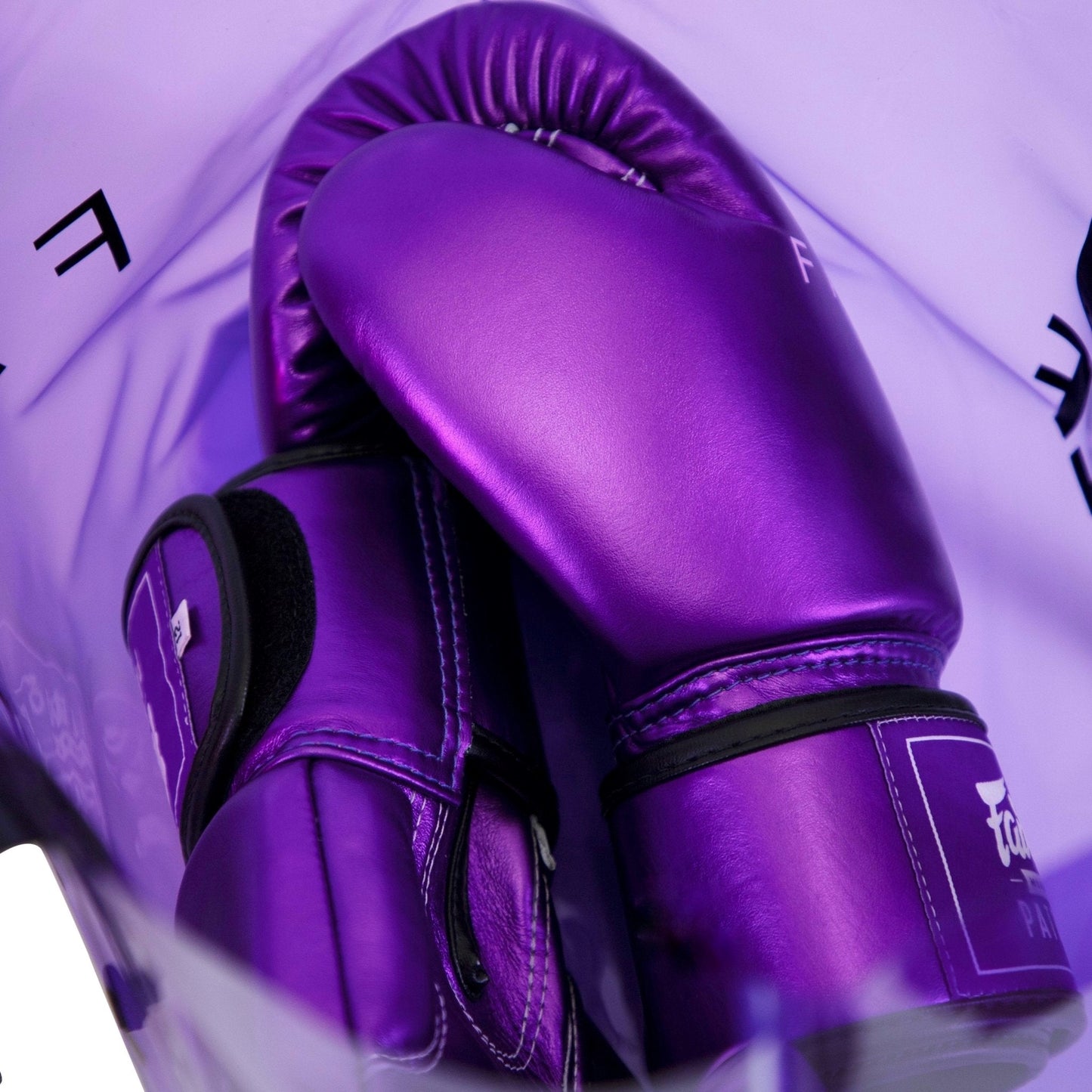 FAIRTEX Boxing Gloves BGV22 METALLIC PURPLE